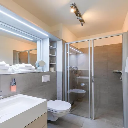 Quartier Lounge - Mit Wasserblick & Wellness In Der Hafenresidenz *